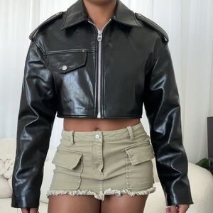 Cropped leather jacket